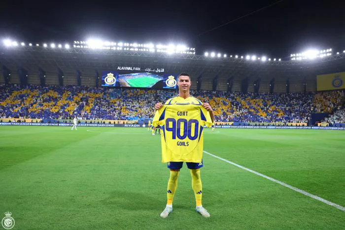 Ronaldo nói gì sau trận đấu nhạt nhòa với Al Nassr?