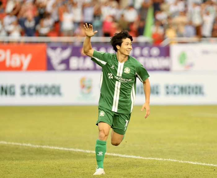 Công Phượng sắm vai trò đặc biệt chưa từng có trong sự nghiệp: Đại sứ phát  sóng J-League