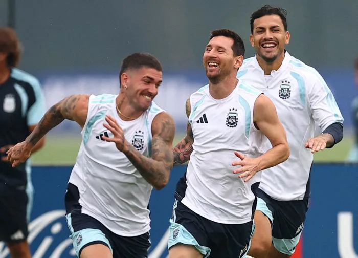 Dàn sao đội tuyển Việt Nam có gì để liên tưởng đến Messi và Argentina?