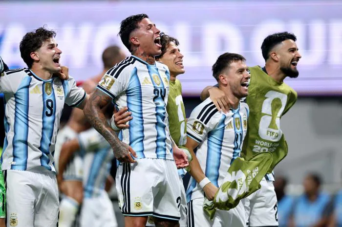Báo Argentina: 'Phép màu Messi giúp chúng ta thắng ngoạn mục Ai Cập, thách thức cả logic'
