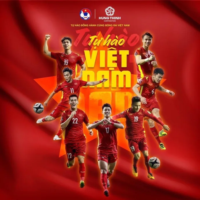 tranh ảnh treo đội tuyển bóng đa Việt Nam 3-6 tấm khác nhau / ảnh poster cầu thử bóng đá Việt Nam