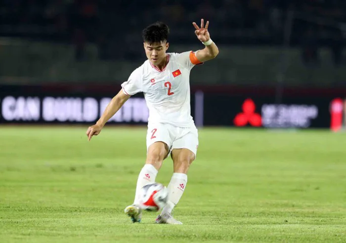 Đỗ Duy Mạnh phải biết 'lạnh' hơn