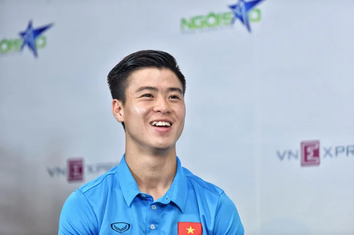 Hình ảnh cầu thủ Duy Mạnh đẹp trai, cute, tài năng
