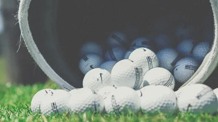 hình ảnh : cỏ, Nike, màu xanh da trời, bóng đá, bóng golf, trái bóng, Chụp  macro, Hình nền máy tính 5376x3025 - - 66459 - hình ảnh đẹp - PxHere