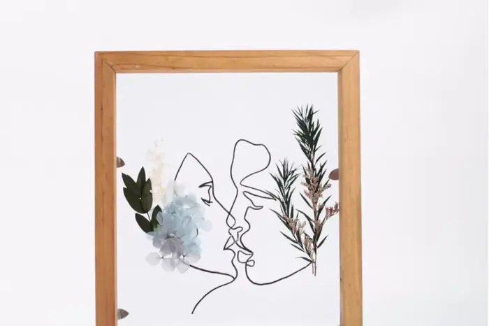 Tranh Ép Hoa Khô Kissing Line, Tùy Chỉnh Lời Chúc, Quà Tặng Cá Nhân Hóa