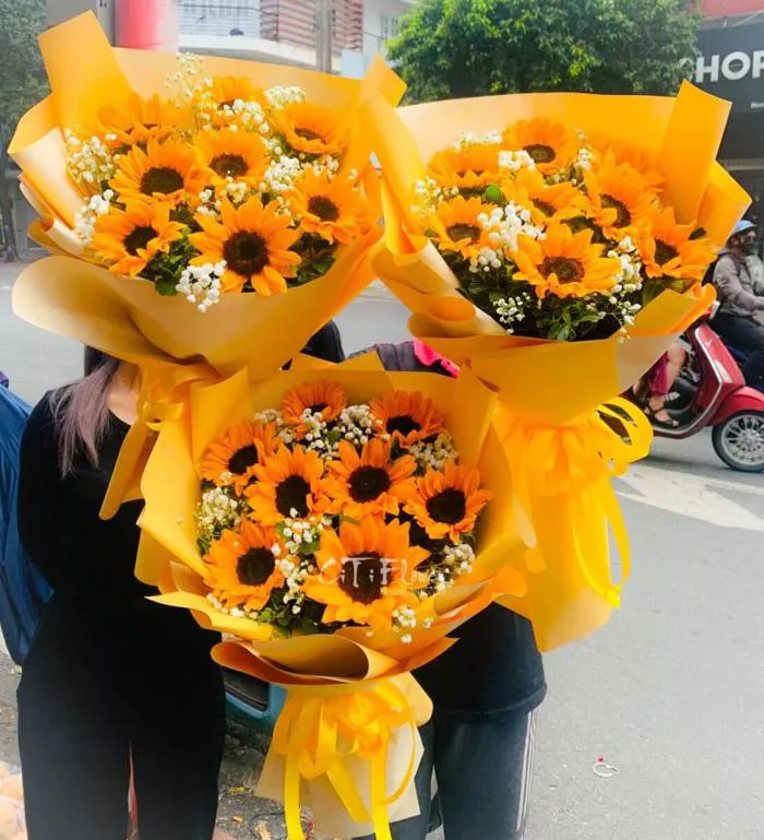 Bó hoa tốt nghiệp đại học giá rẻ|Đặt hoa tặng tốt nghiệp