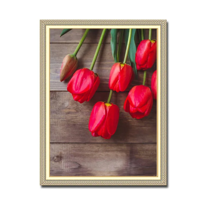 Bức tranh khổ dọc những bông hoa tulip màu đỏ HML252