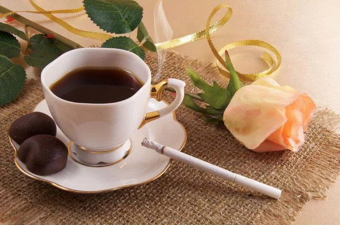 Top 30+ hình ảnh ly cafe và hoa hồng cực lãng mạn đẹp nhất