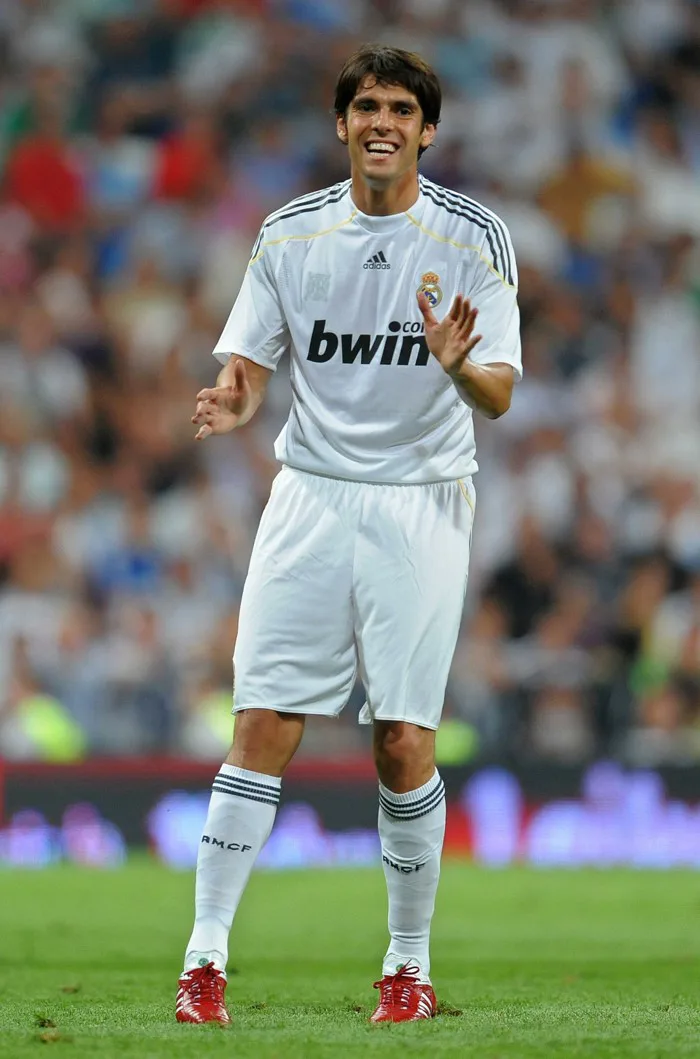 Kaká Wallpapers (24 images) - WallpaperCat