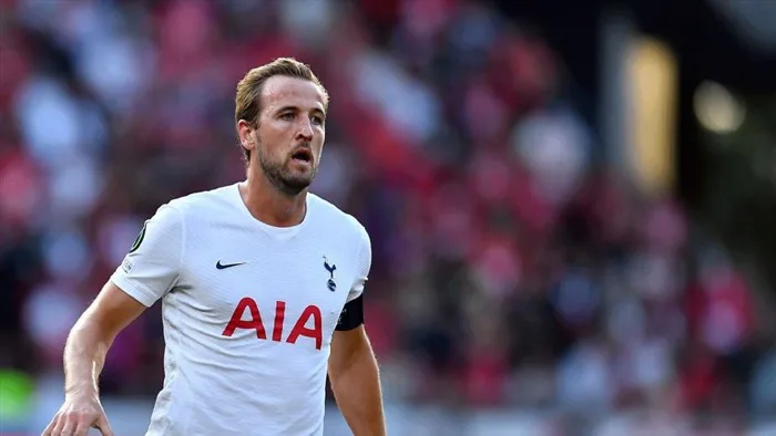 Harry Kane là hình mẫu cuối cùng về một tiền đạo gắn liền một đội bóng Harry Kane là hình mẫu cuối cùng về một tiền đạo gắn liền một đội bóng