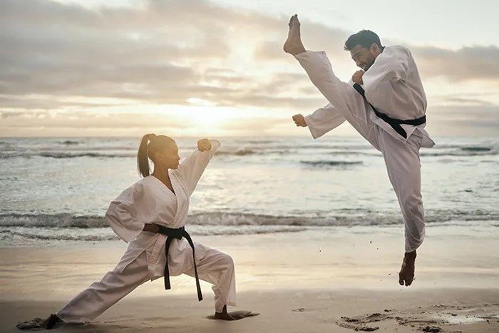 Karate dùng tay hay chân? Cùng tìm hiểu sâu hơn về Karate - KarateDo