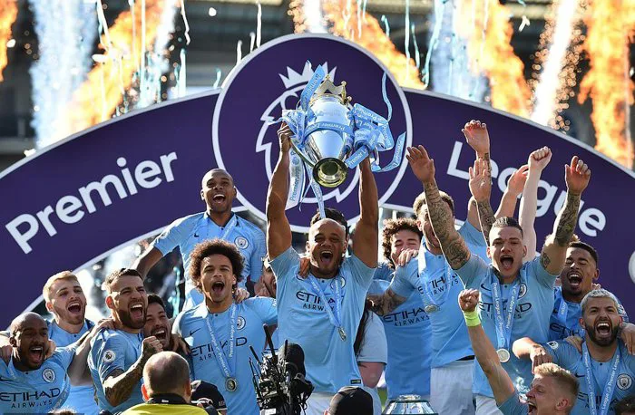 Hình ảnh CLB Man City đăng quang ngôi vô địch giải Ngoại hạng Anh 2018-2019 Hình ảnh CLB Man City đăng quang ngôi vô địch giải Ngoại hạng Anh 2018-2019