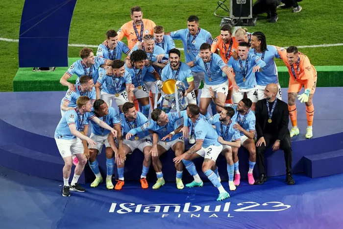 Man City và Guardiola xây đội hình ăn ba thế nào Man City và Guardiola xây đội hình ăn ba thế nào