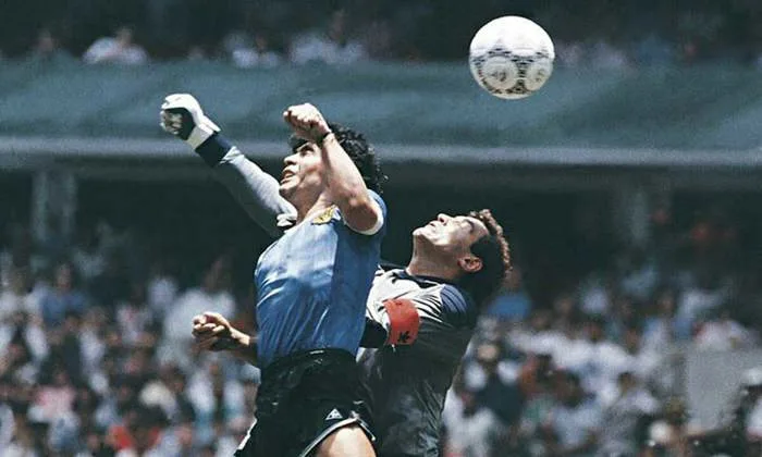 Maradona - biểu tượng bóng đá bất diệt của Argentina
