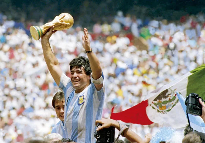 Diego Maradona: Tài năng, nước mắt và vinh quang