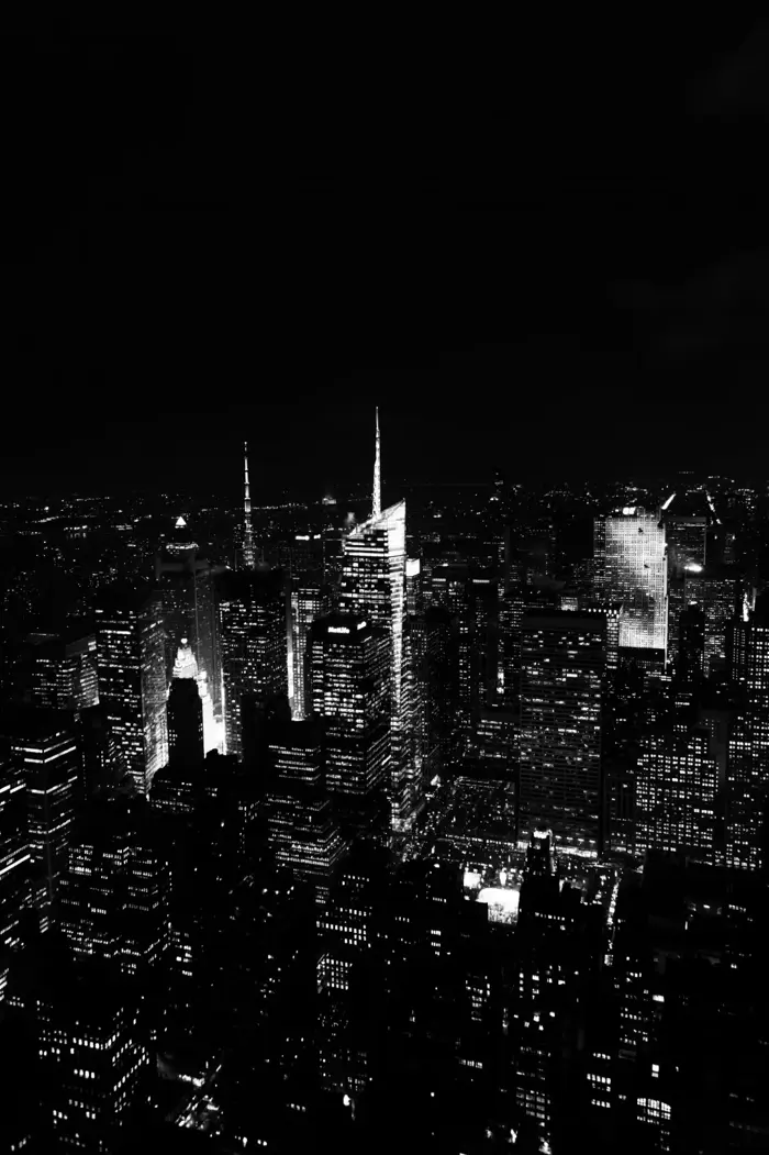 Mời tải về bộ ảnh chủ đề DARK độ phân giải QHD, 4K dành cho màn