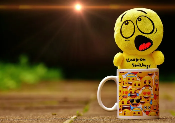 hình ảnh : màu vàng, Đồ chơi, Kinh ngạc, Cảm xúc, Cười, ngạc nhiên, Biểu  tượng cảm xúc 2728x1921 - - 1201104 - hình ảnh đẹp - PxHere