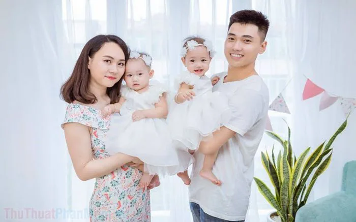 Khám phá những mẫu Background ghép ảnh gia đình tuyệt đẹp, mang đến sự hoàn  hảo cho mọi khung hình.