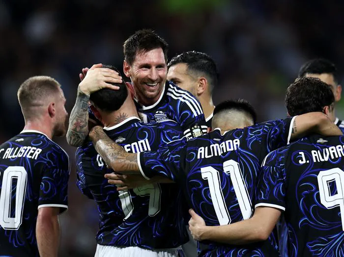 Messi và Ronaldo bất ngờ bị loại khỏi cuộc đua vô địch World Cup 2026