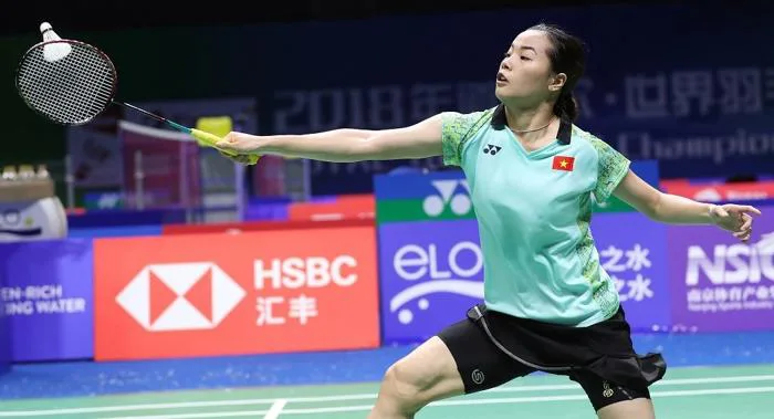 Nguyễn Thùy Linh: 