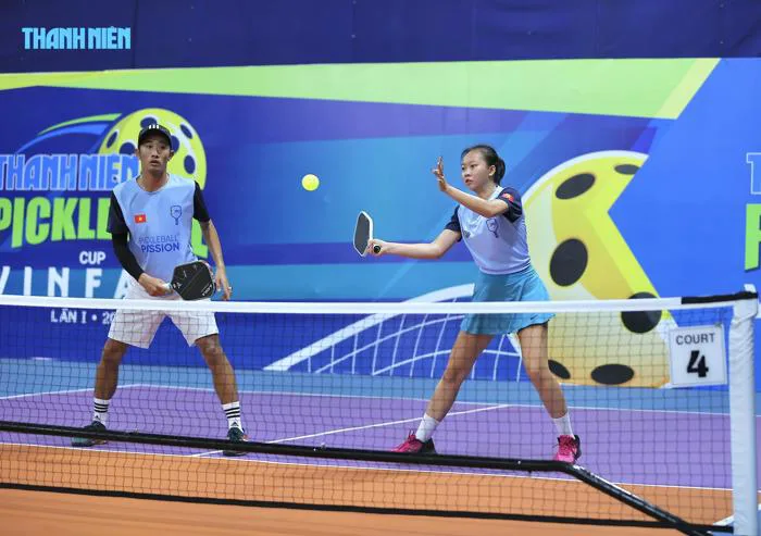 Vợt thủ hào hứng khi đấu pickleball vừa vui, vừa 'lãi' ảnh đẹp