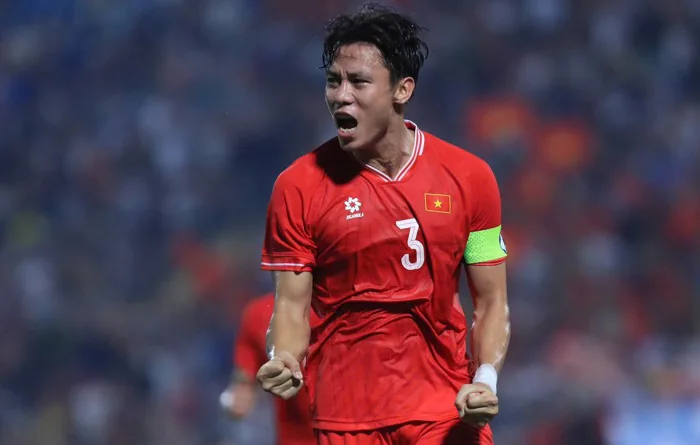 Quế Ngọc Hải 'chốt' tương lai, chính thức ký hợp đồng với CLB V.League  giành 3 cúp trong 2 năm