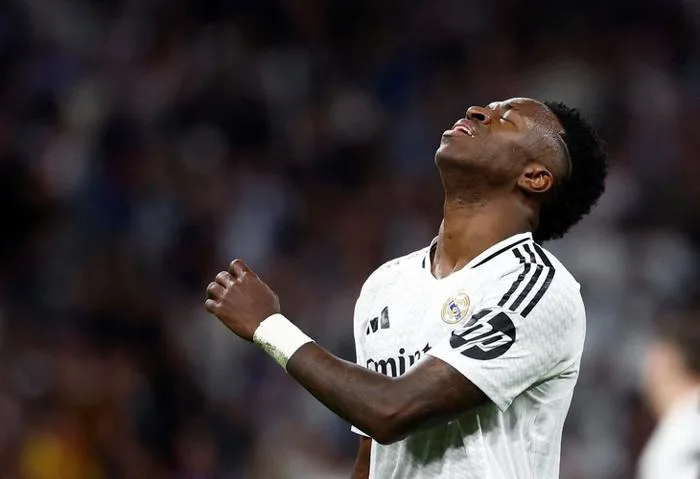 Real Madrid đang tự hủy hoại hình ảnh - Tuổi Trẻ Online Real Madrid đang tự hủy hoại hình ảnh - Tuổi Trẻ Online