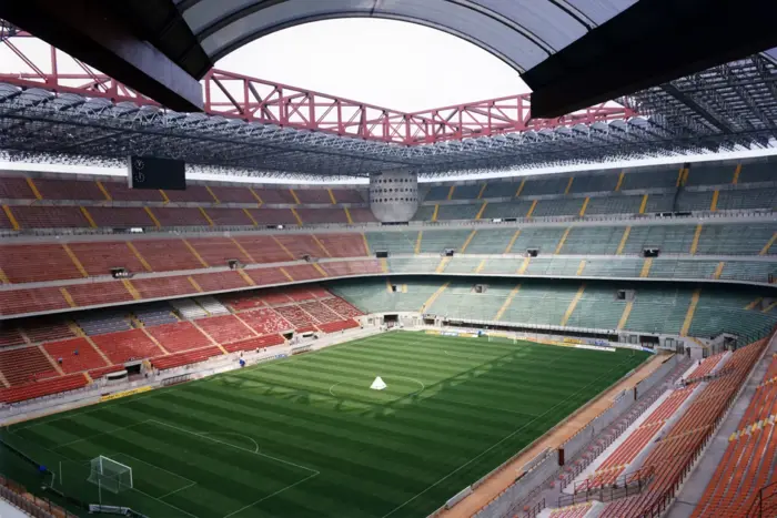 San Siro - Lời từ biệt một huyền thoại: Tại sao Milan và Inter phải đập bỏ  
