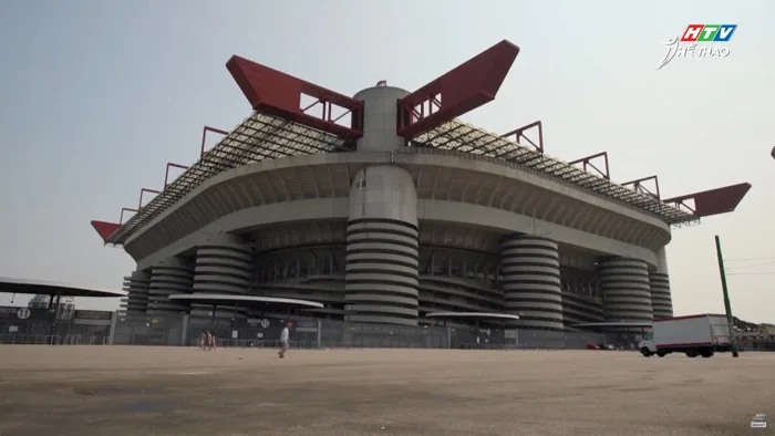 Thành phố Milan thông qua quyết định bán sân San Siro