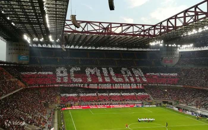 Vé Miễn Xếp Hàng Vào Sân Vận Động San Siro tại Milan - Klook