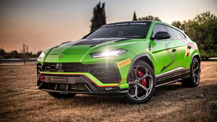 Siêu xe Lamborghini Urus phiên bản xe đua cực chất Siêu xe Lamborghini Urus phiên bản xe đua cực chất
