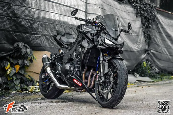 Kawasaki Z1000 vẻ đẹp huyền bí trong thân hình full black | 2banh.vn