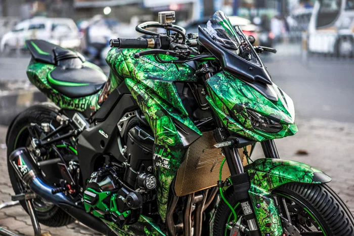 Kawasaki Z1000 độ phong cách Monster kịch độ, gây choáng người nhìn
