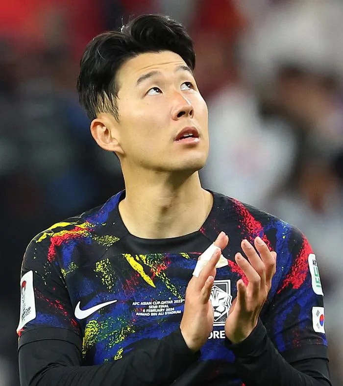 Son Heung Min và ngôi sao bóng đá Hàn Quốc quá giàu so với năng lực thực |  Báo Dân trí