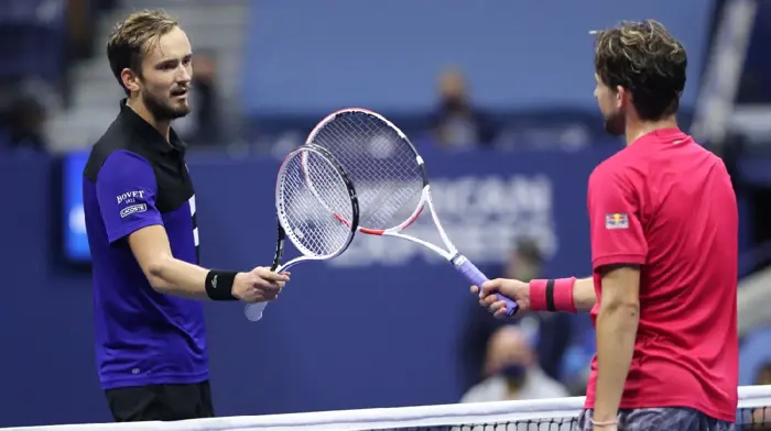 Những hình ảnh vợt tennis đẹp và ấn tượng | ShopVNB