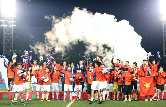 VFF - Chùm ảnh trận Chung kết môn Bóng đá Nam tại SEA Games 30 giữa đội  tuyển U22 Việt Nam - U22 Indonesia