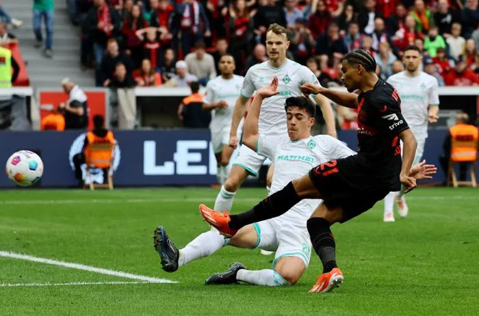 Leverkusen vô địch Bundesliga, 