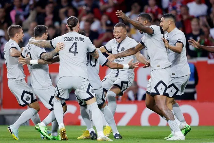 Mbappe ghi bàn nhanh nhất lịch sử Ligue 1 trong chiến thắng 7-1 của PSG