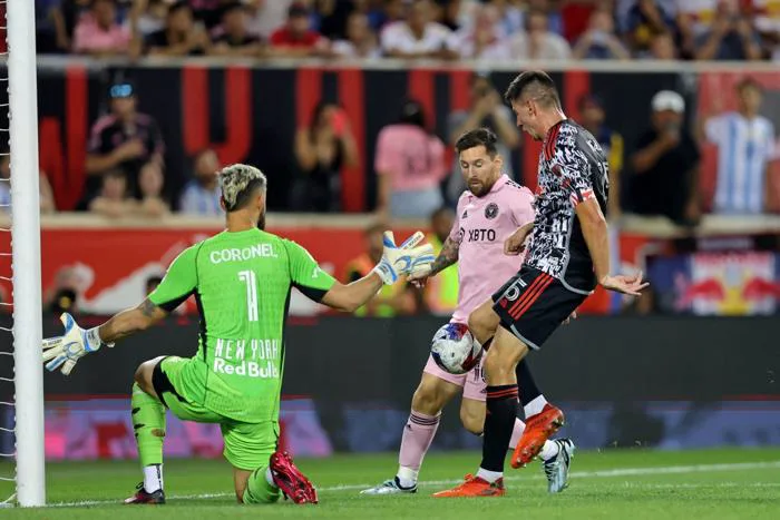 Ghi bàn ấn tượng, Messi ra mắt hoàn hảo ở giải đấu MLS