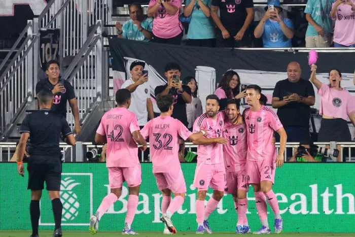 Messi phục thù trận thua Leagues Cup, Inter Miami trở lại đường đua vô địch  MLS