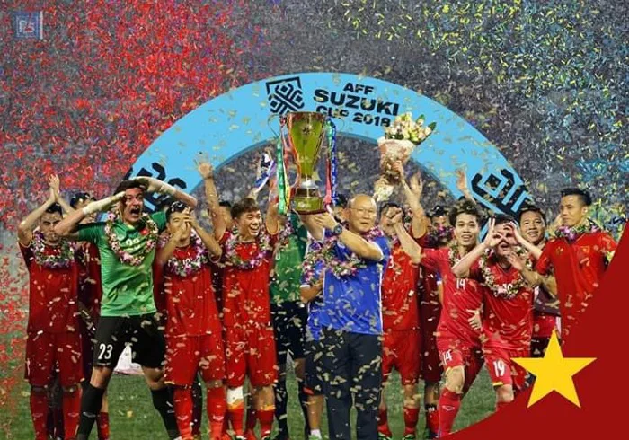 Bật cười với loạt ảnh chế tuyển Việt Nam nâng cúp vô địch AFF Cup 2018