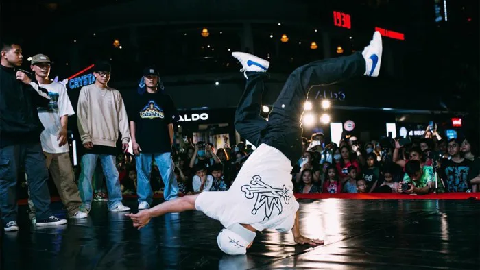Nhảy Hip Hop là thể loại nhảy đốt nhiều Calo nhất - VanHoaDuongPho