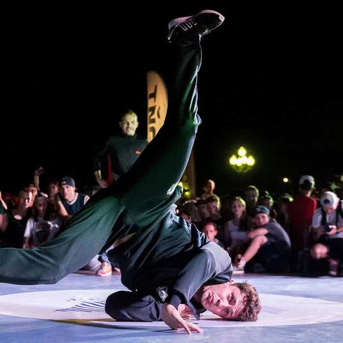 Những hình ảnh Hiphop đậm chất nghệ thuật và phong cách độc đáo.