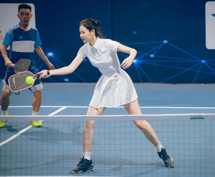 Chỉ khoe một bức ảnh chơi pickleball, cô gái đến từ Nghệ An đã khiến dân  tình xôn xao