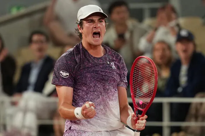 Tiếp tục xuất hiện nhiều cú sốc tại Roland Garros - Tuổi Trẻ Online