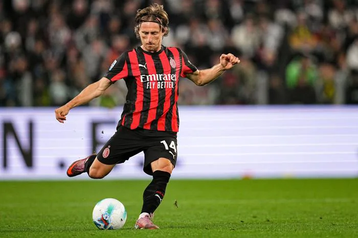 Serie A thua lỗ gần 5 tỷ USD - Báo VnExpress Thể thao
