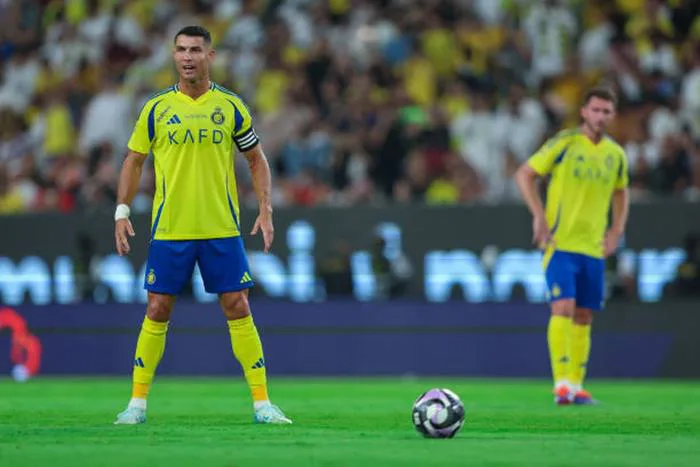 Ronaldo lập siêu phẩm sút phạt giúp Al Nassr chiến thắng | Báo Dân trí