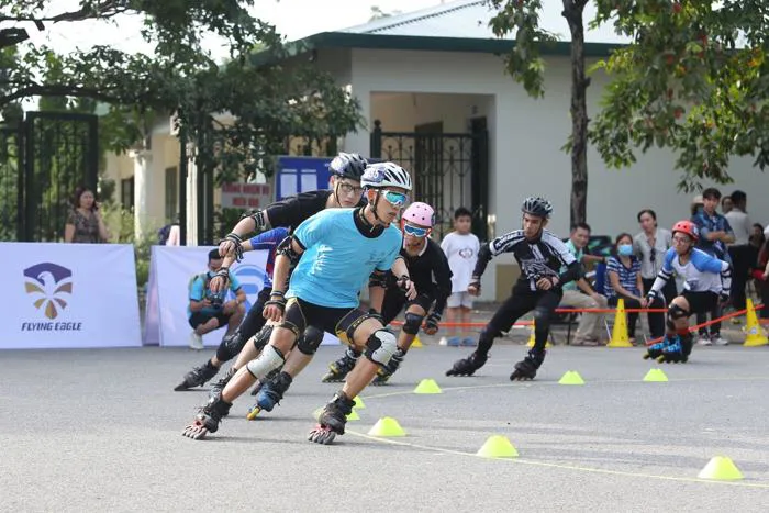 Những khoảnh khắc ấn tượng ở giải trượt patin Roller Sports Hà Nội 2020 |  VOV.VN