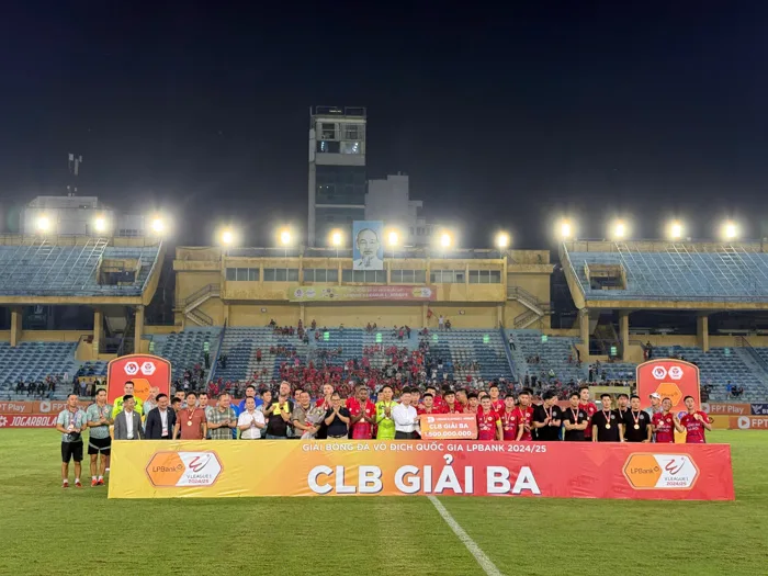 VFF - Vòng 26 LPBank V.League 1-2024/25: Khúc vĩ thanh giàu cảm xúc và kịch  tính!