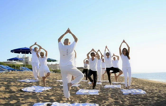 hình ảnh : bờ biển, kỳ nghỉ, Giải trí, Zen, thư giãn, các môn thể thao, Yoga,  Thanh thản, tư thế, thể dục, Sức khỏe, Sở thích, thể thao ngoài trời, Sự